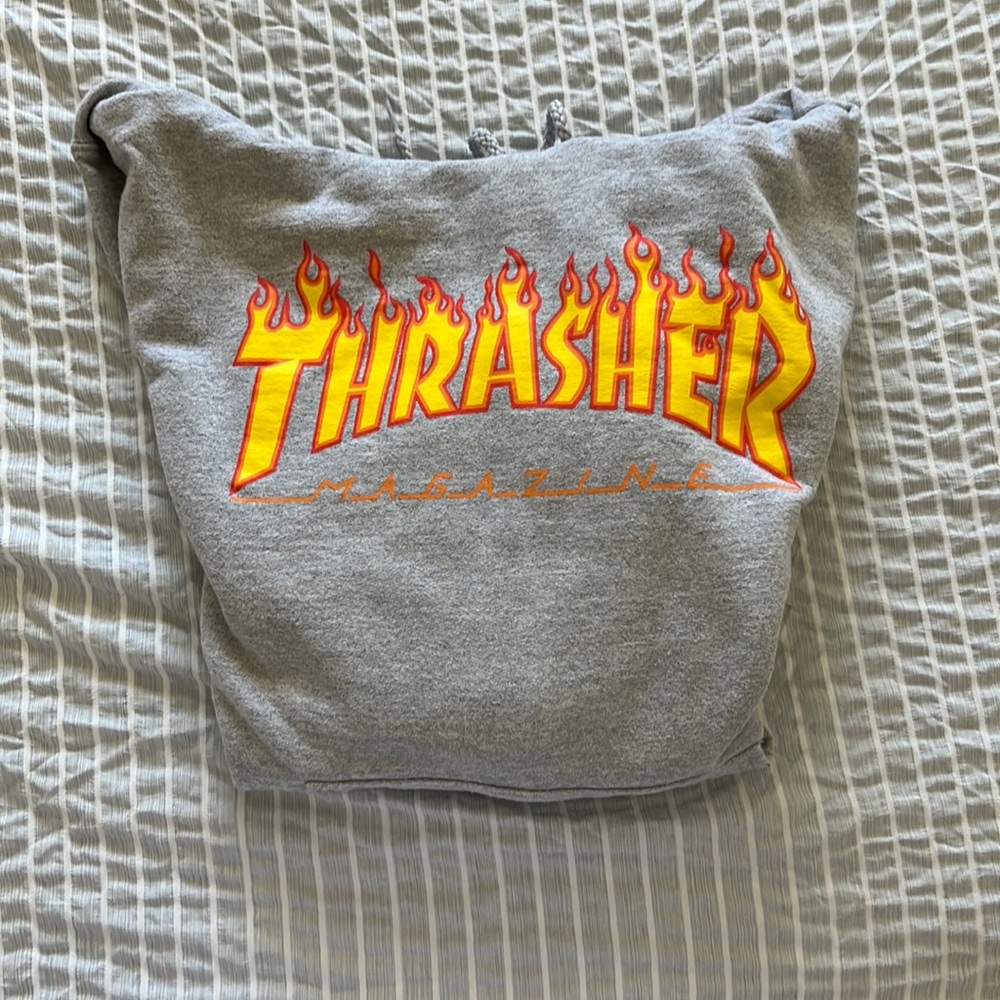 Thrasher sweatshirt